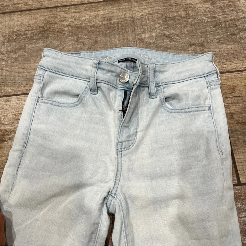 American Eagle Outfitters preloved good